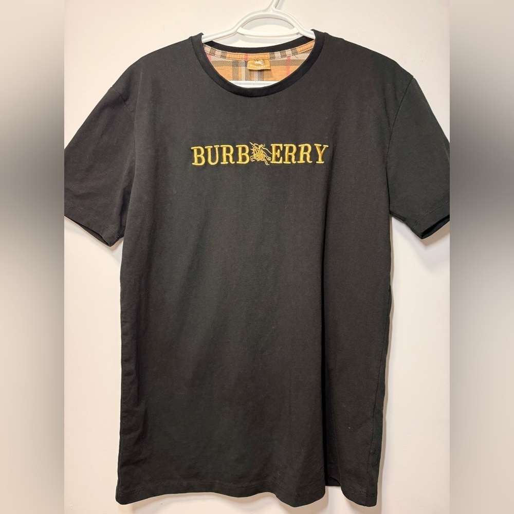 Burberry Black T Shirt Gold Embroidered Logo size M Men - Picture 3 of 10